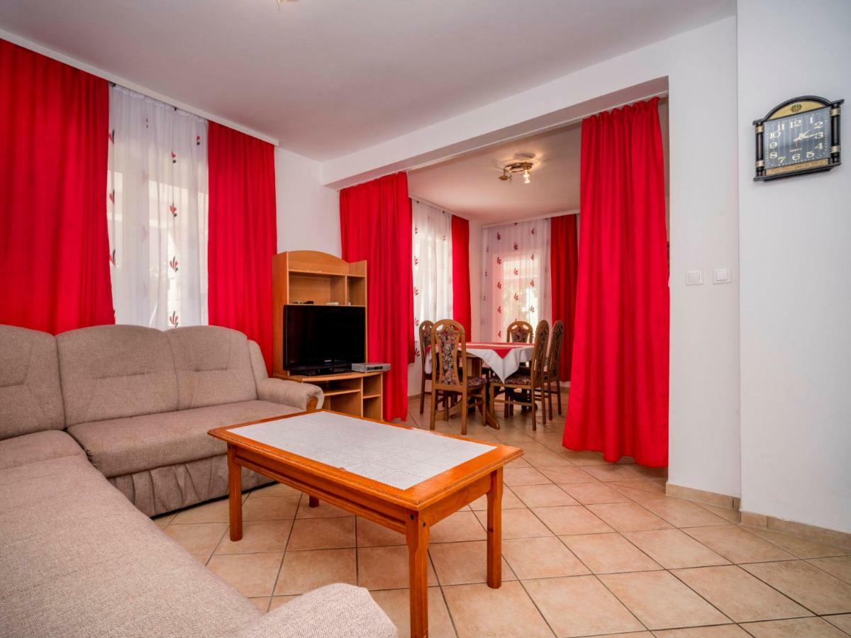 Apartment Hilde Blue-1 By Interhome Медулин Экстерьер фото